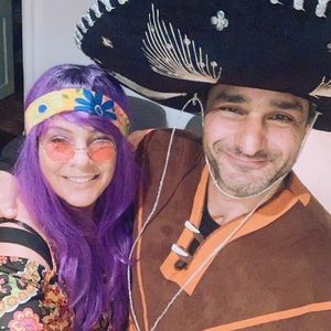 Meet your Posher, Hellen